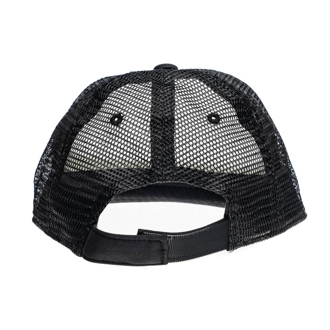 "Image of Black and White Kids Trucker Hat with Black Mesh and Skull Patch: A bold and stylish accessory designed for kids. In a classic black and white combination with black mesh, it features a striking skull patch on the front. Elevate your child's style with this fashionable hat, perfect for adding a touch of edgy flair to their outfits. 